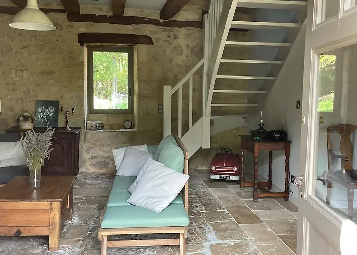 Vialard بيت للعطل